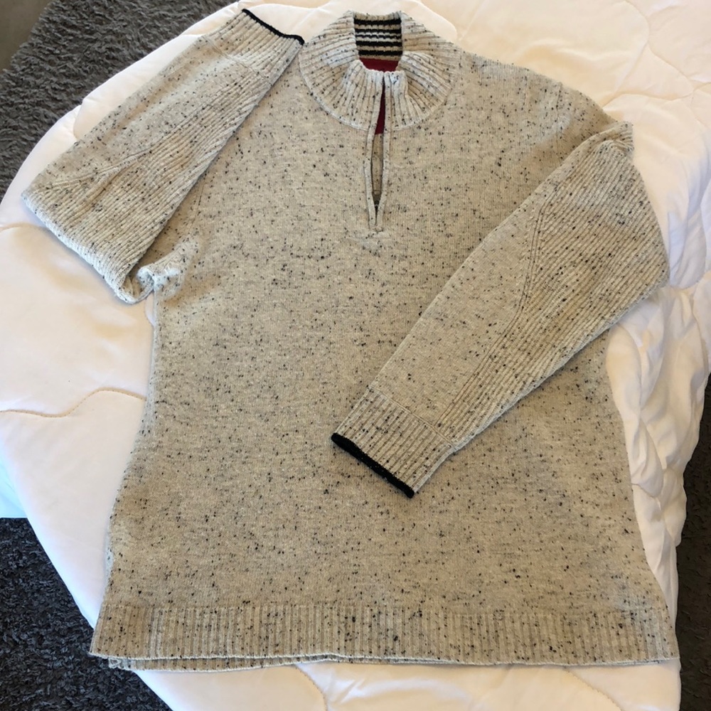 Robert Graham Sweater